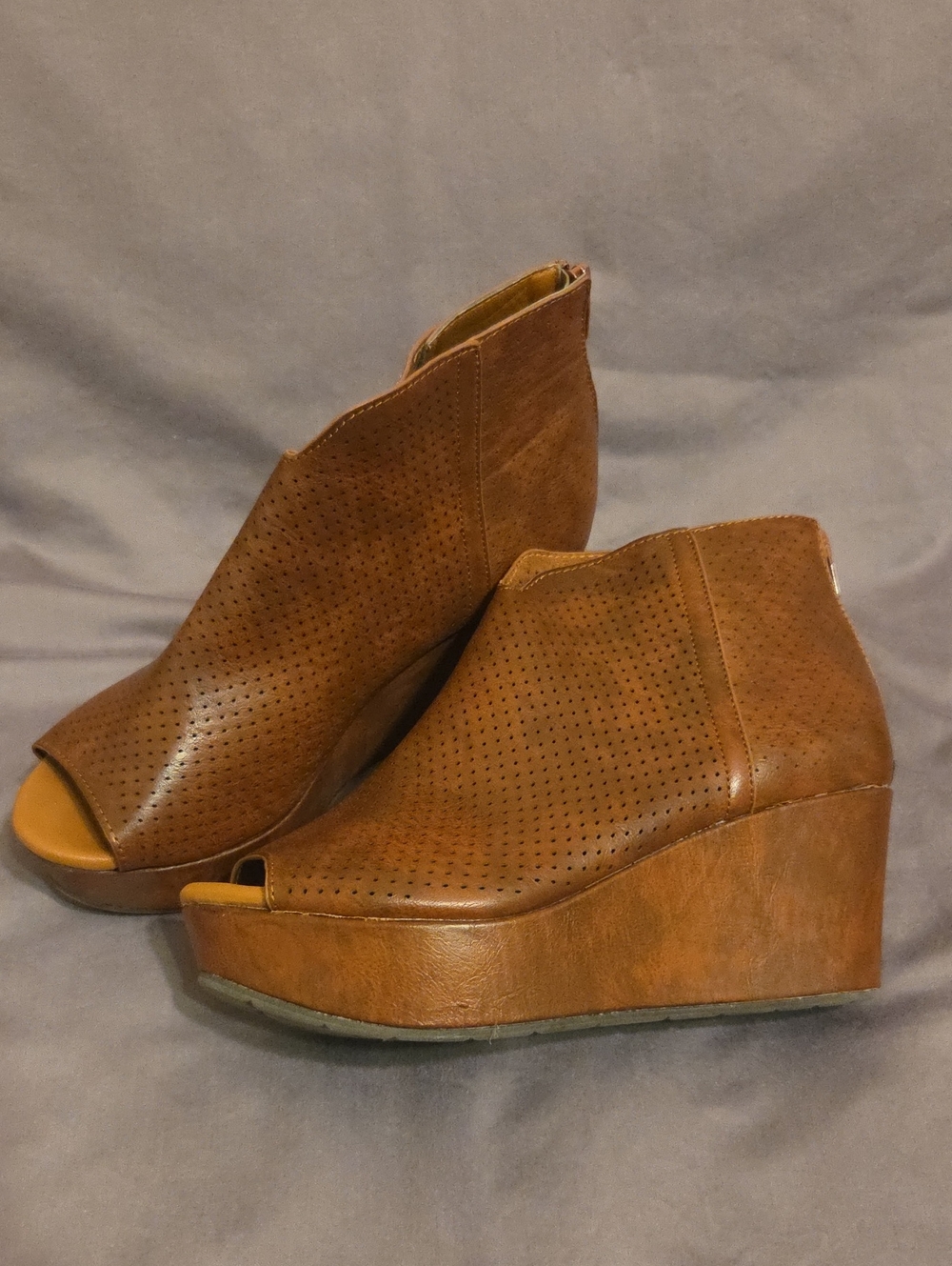 Pierre Dumas Brown Perforated Peep-Toe Wedge Booties